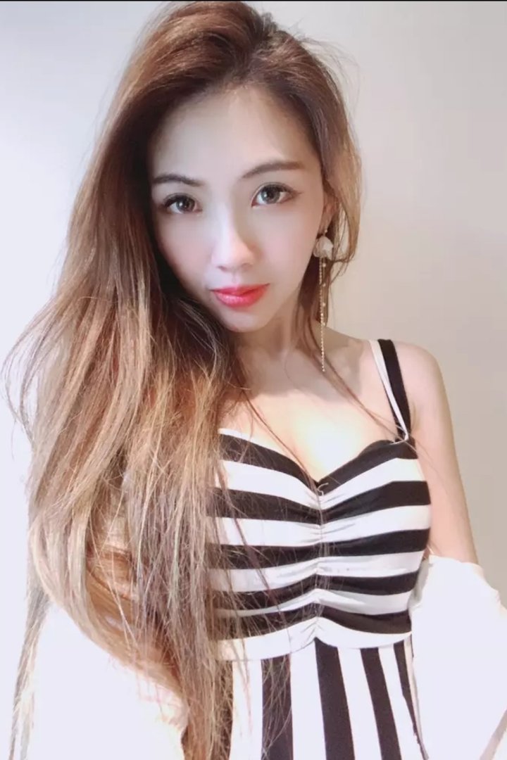 Ding Ding (Chinese Girl)